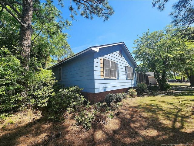 3748 Masters Drive, Hope Mills, NC 28348