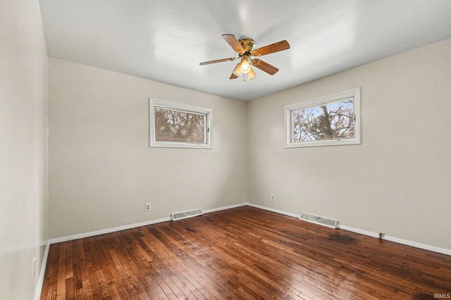 19705 Jewell Avenue, South Bend, IN 46614