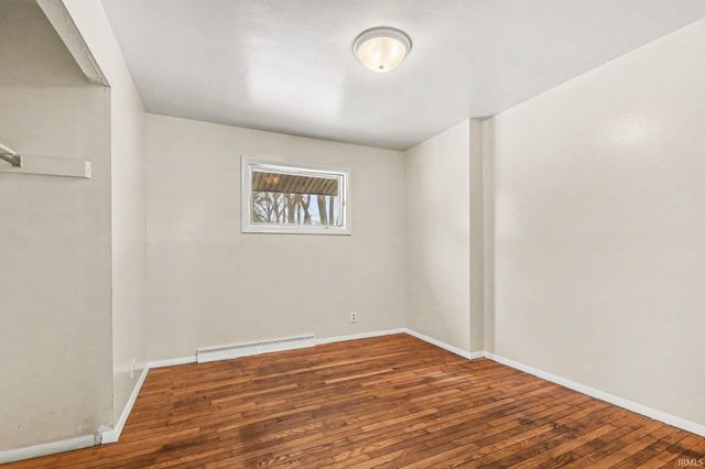 19705 Jewell Avenue, South Bend, IN 46614