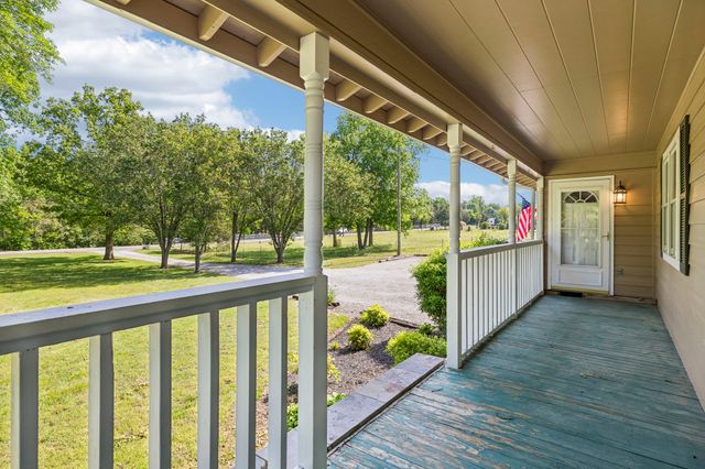 3366 Pugh Rd, Hermitage, TN 37076