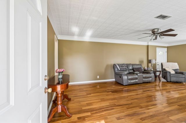 3366 Pugh Rd, Hermitage, TN 37076