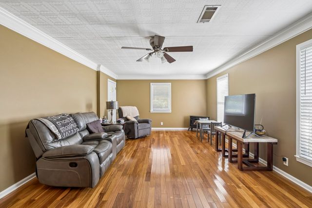 3366 Pugh Rd, Hermitage, TN 37076