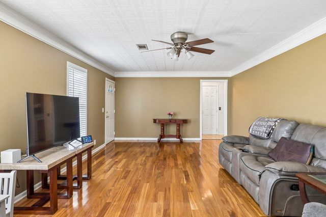 3366 Pugh Rd, Hermitage, TN 37076