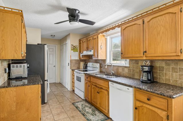 3366 Pugh Rd, Hermitage, TN 37076