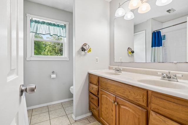 3366 Pugh Rd, Hermitage, TN 37076