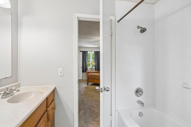 3366 Pugh Rd, Hermitage, TN 37076