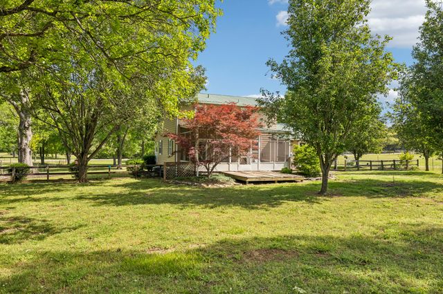 3366 Pugh Rd, Hermitage, TN 37076