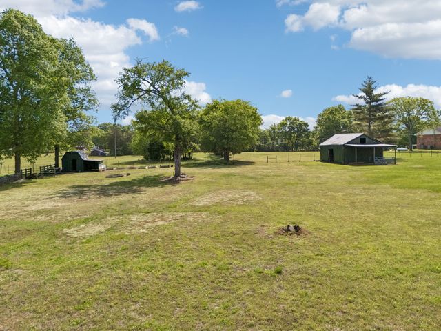 3366 Pugh Rd, Hermitage, TN 37076