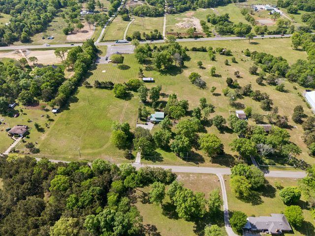 3366 Pugh Rd, Hermitage, TN 37076