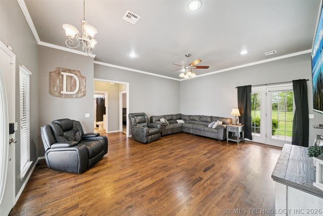 42 Winfield Drive, Inola, OK 74036