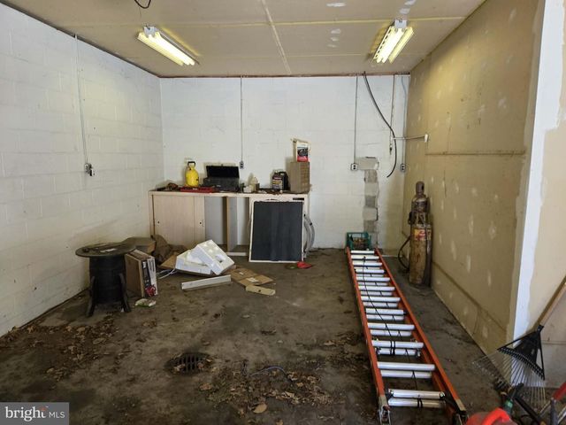 5110 N GEORGE STREET EXT, Manchester, PA 17345