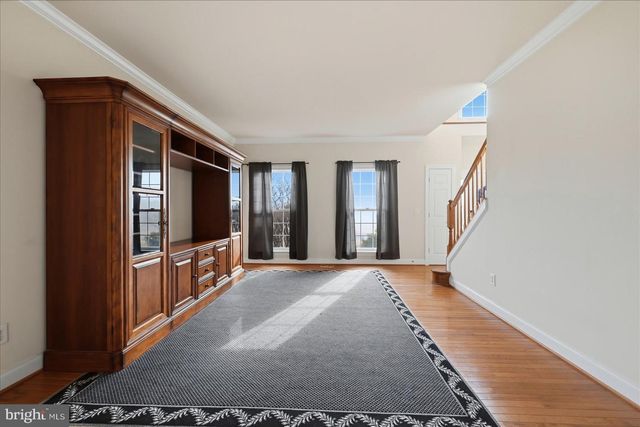 693 SPRUCE HILL WAY, Charles Town, WV 25414