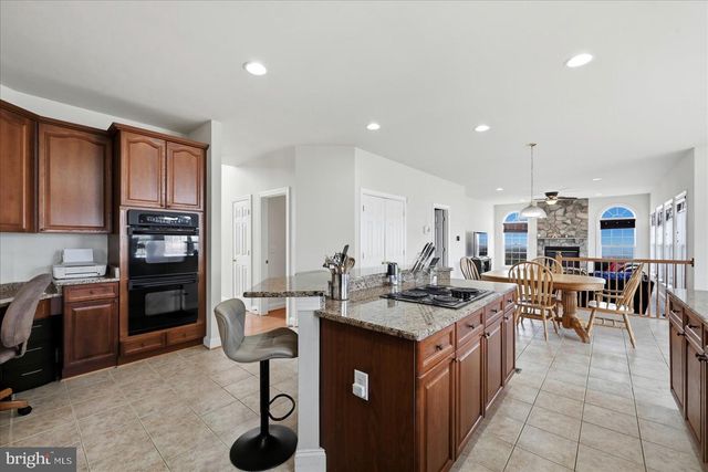 693 SPRUCE HILL WAY, Charles Town, WV 25414