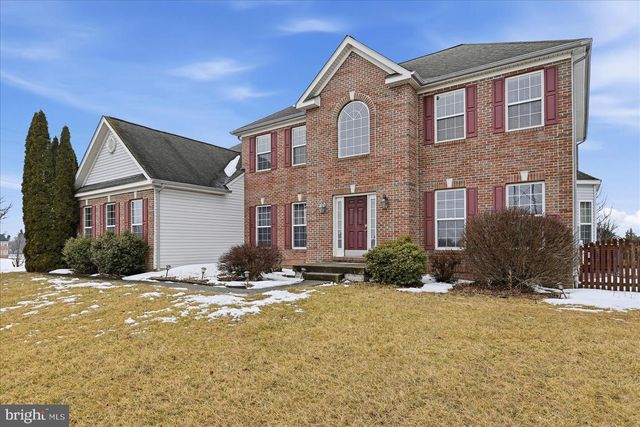693 SPRUCE HILL WAY, Charles Town, WV 25414
