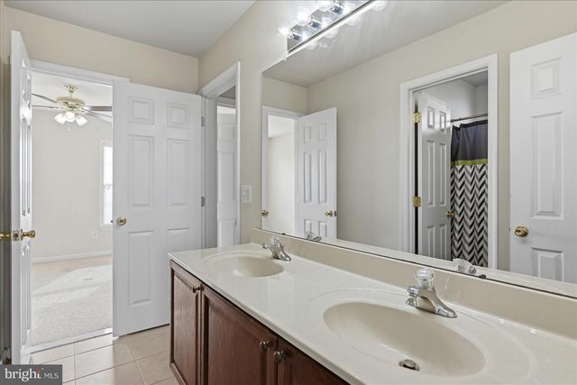 693 SPRUCE HILL WAY, Charles Town, WV 25414