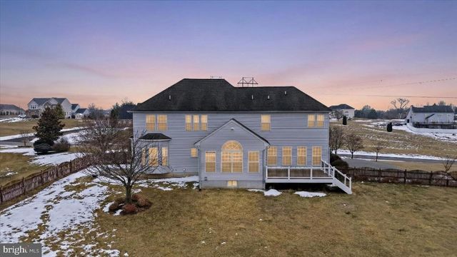 693 SPRUCE HILL WAY, Charles Town, WV 25414