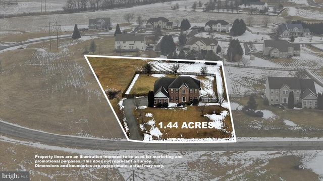 693 SPRUCE HILL WAY, Charles Town, WV 25414