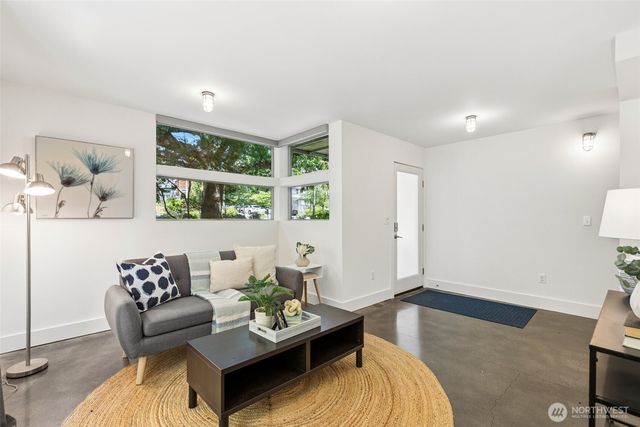 3161 S Oregon Street, Seattle, WA 98108