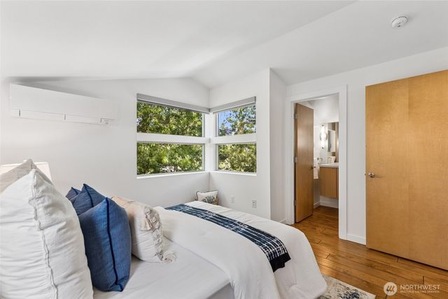 3161 S Oregon Street, Seattle, WA 98108