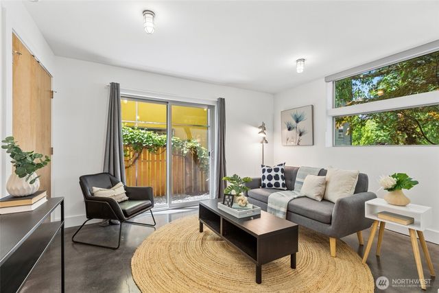3161 S Oregon Street, Seattle, WA 98108
