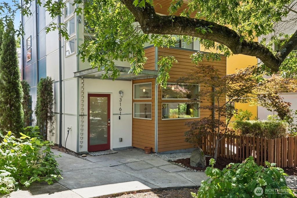 3161 S Oregon Street, Seattle, WA 98108