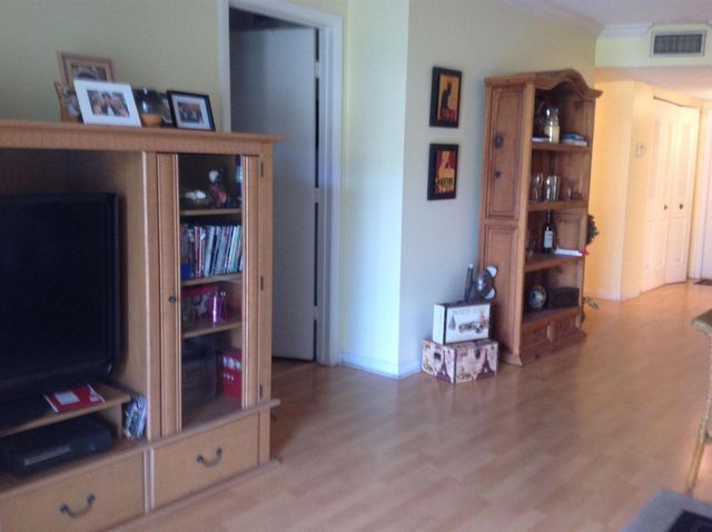 9220 SW 3rd Street 902, Boca Raton, FL 33428
