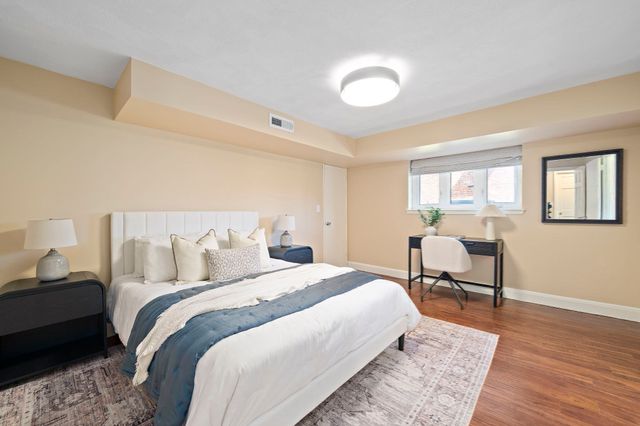 20 Montrose St, Newton, MA 02458