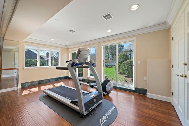20 Montrose St, Newton, MA 02458