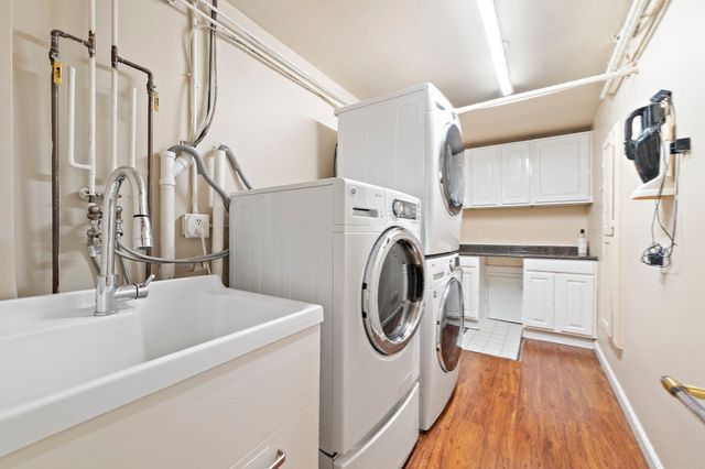 20 Montrose St, Newton, MA 02458