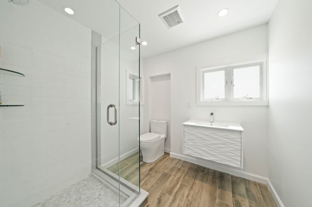 20 Montrose St, Newton, MA 02458
