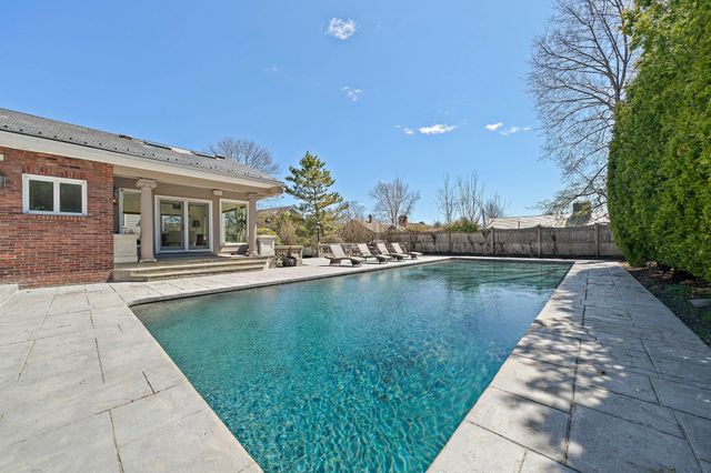 20 Montrose St, Newton, MA 02458