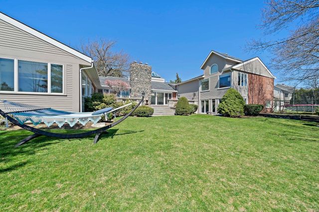 20 Montrose St, Newton, MA 02458