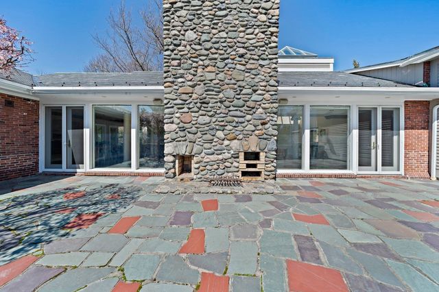 20 Montrose St, Newton, MA 02458