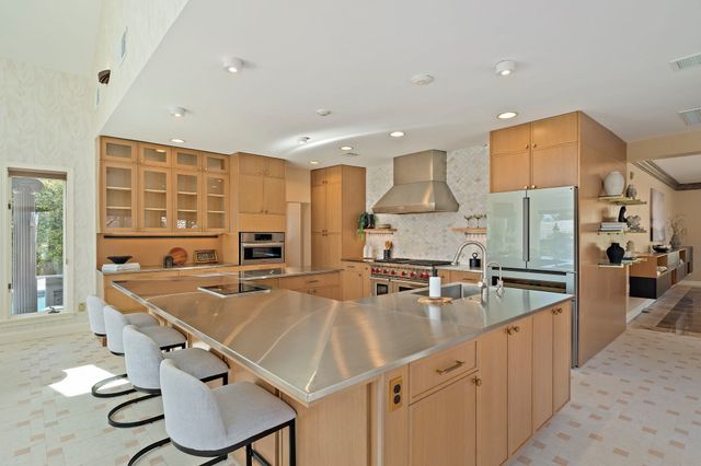 20 Montrose St, Newton, MA 02458