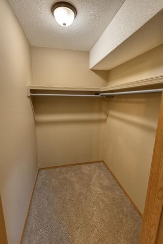 4553 W La Siesta Street, Springfield, MO 65802