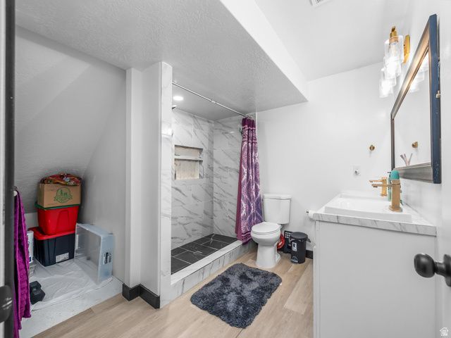 8056 S 6910 W, West Jordan, UT 84081