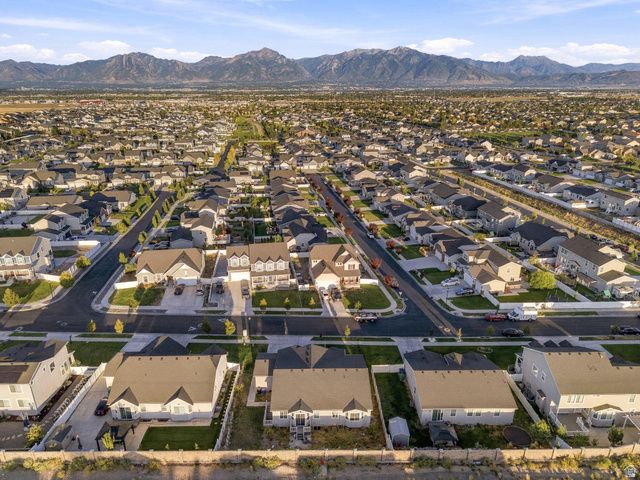 8056 S 6910 W, West Jordan, UT 84081