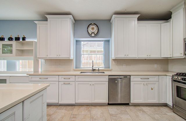 3631 Sunset Meadows Drive, Pearland, TX 77581