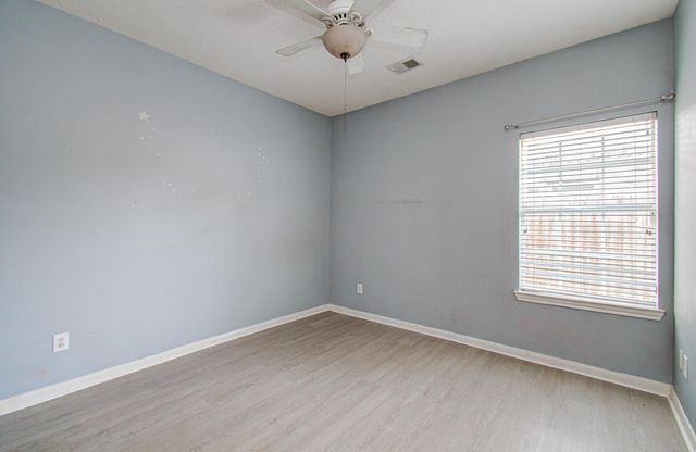 3631 Sunset Meadows Drive, Pearland, TX 77581