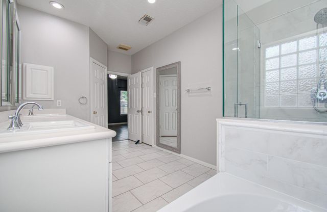 3631 Sunset Meadows Drive, Pearland, TX 77581