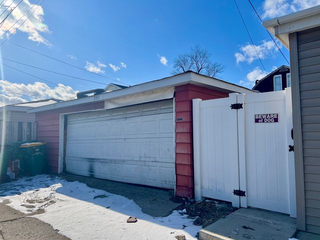 2511 Elmwood Avenue, Berwyn, IL 60402