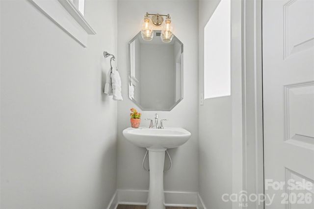 2128 Electric Lane, Charlotte, NC 28205