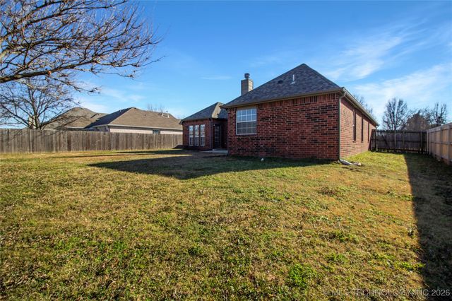 11905 E 100th Street North, Owasso, OK 74055