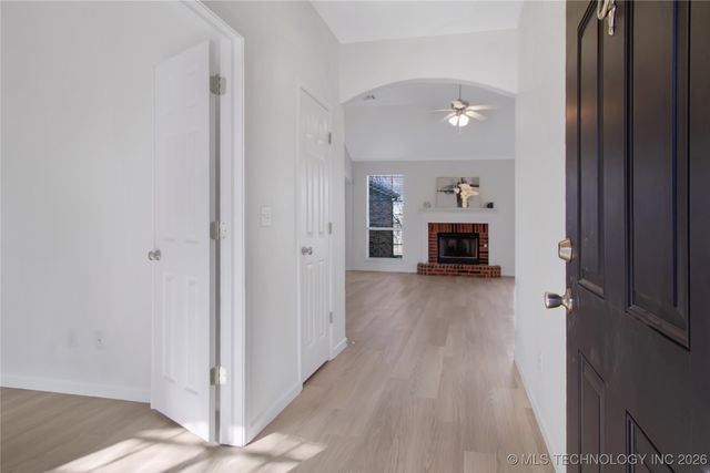 11905 E 100th Street North, Owasso, OK 74055