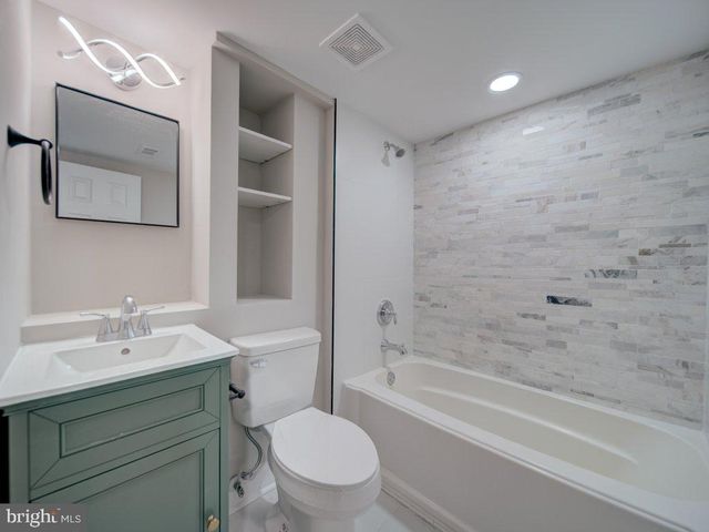 11245 SITTING BULL CIR, Lusby, MD 20657