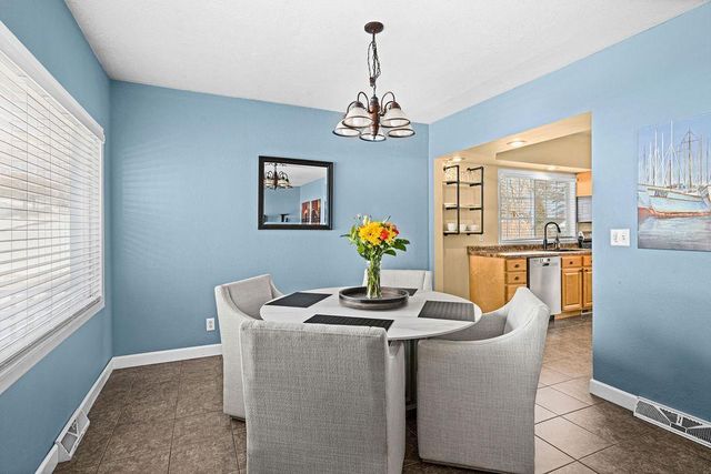 2502 W 15th Street, Duluth, MN 55806