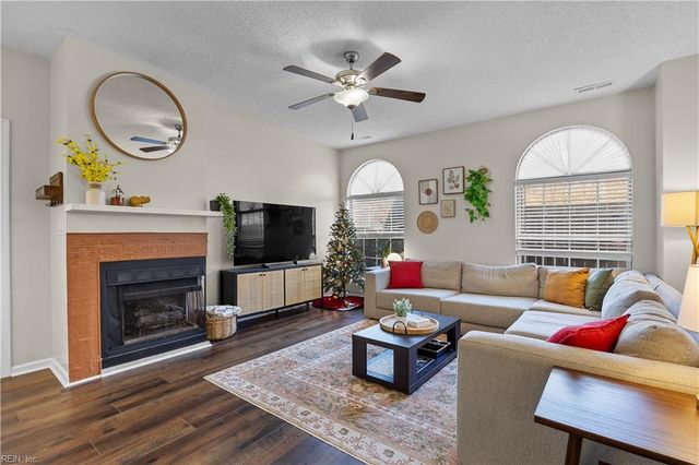 816 Gable WAY, Virginia Beach, VA 23455