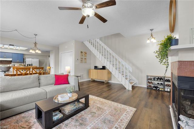 816 Gable WAY, Virginia Beach, VA 23455