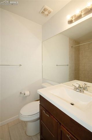 3300 W Florida Avenue 48, Denver, CO 80219