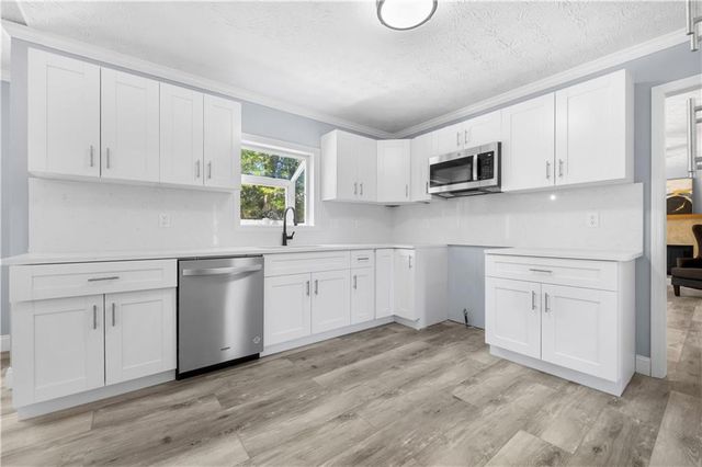 2983 Meadowsweet Trail, Snellville, GA 30078